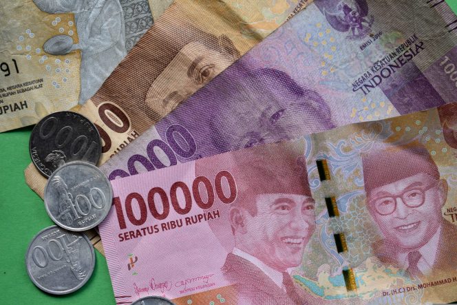 
					Kurs Rupiah Indonesia Melemah Drastis, Menkeu Minta Masyarakat Tak Panik: Ekonomi RI Tetap Kuat!
